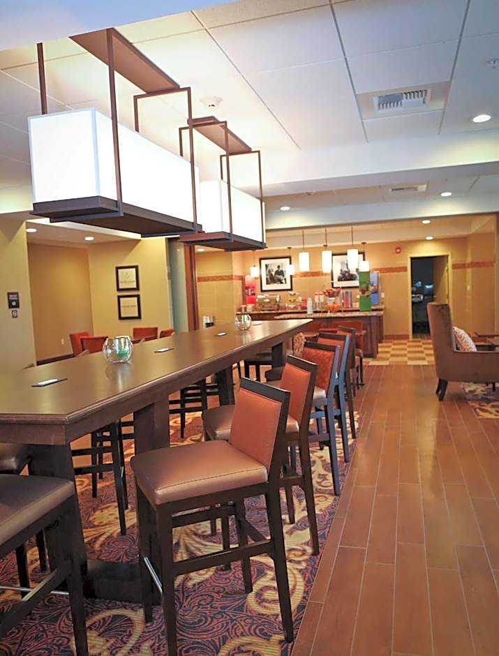 Hampton Inn By Hilton Union City