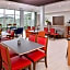 Holiday Inn Express & Suites St. Petersburg - Seminole Area By IHG