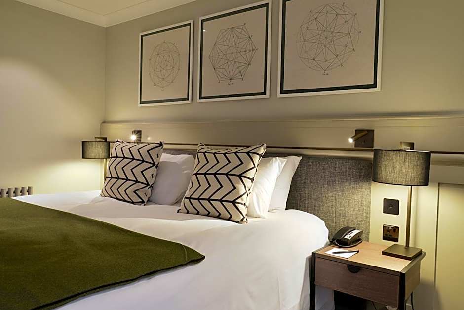 De Vere Cranage Estate