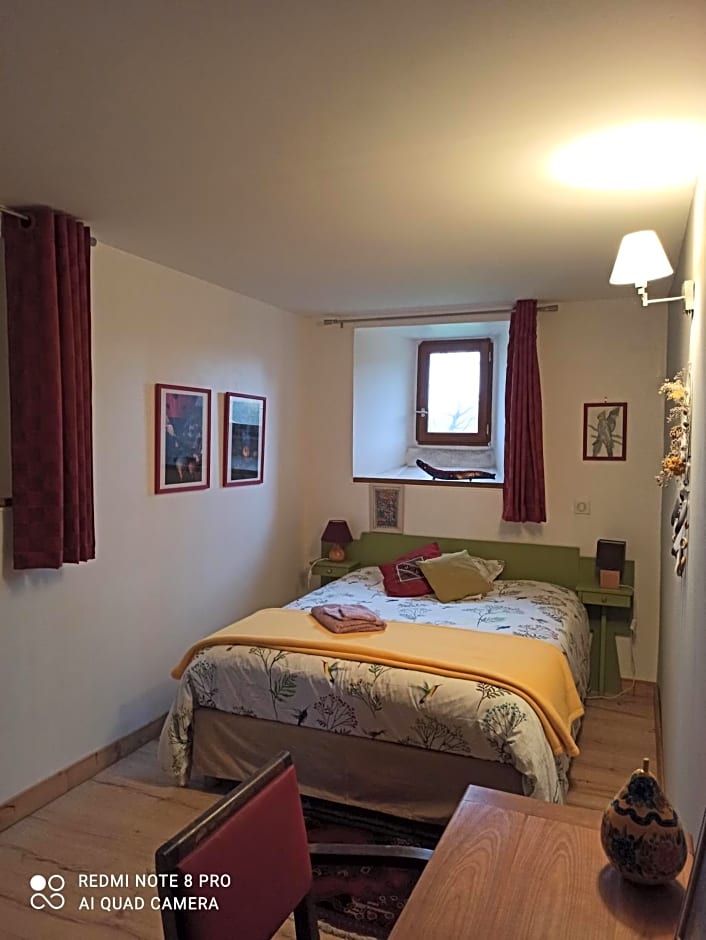 Les Granges De Cassard