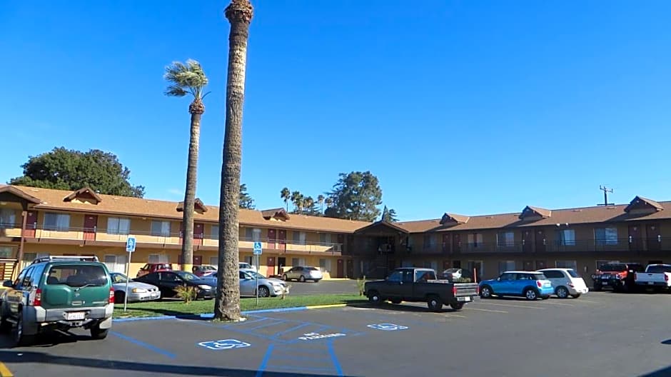 HOTEL SALINA