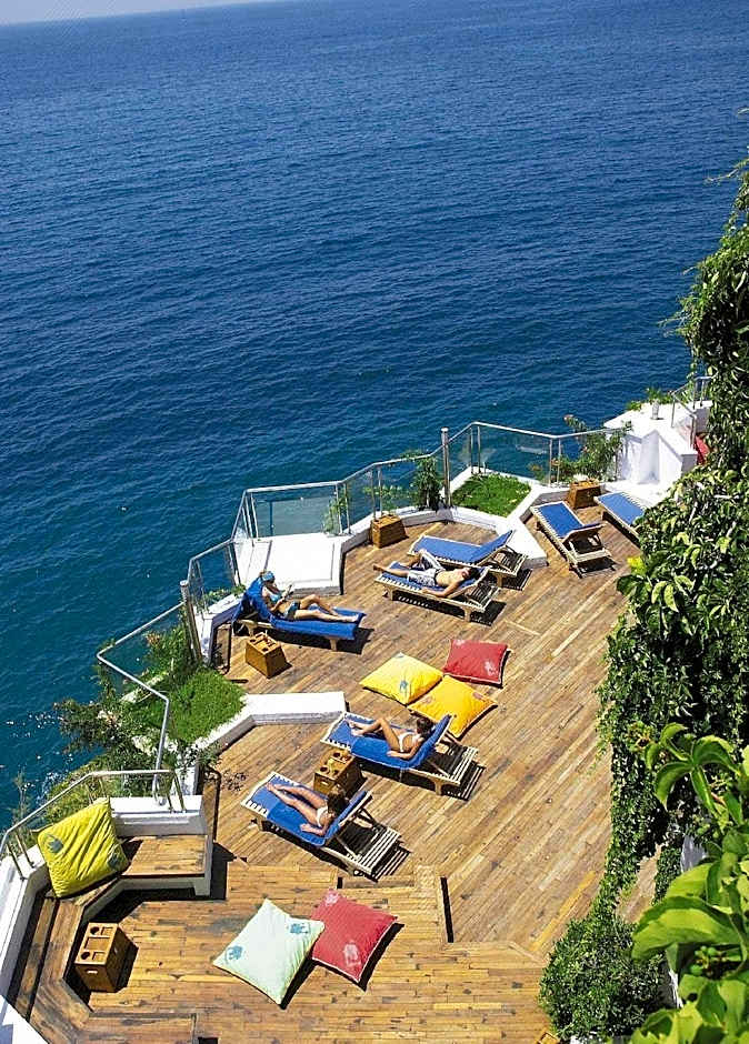 Korumar Hotel Deluxe