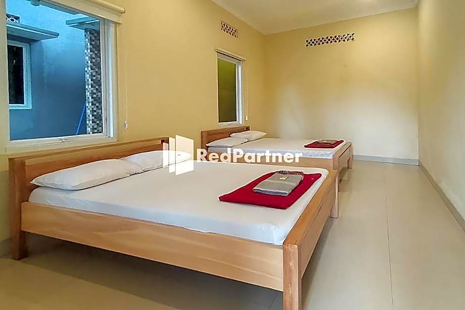 Batu Homestay Puncak Redpartner – Megamendung, PA
