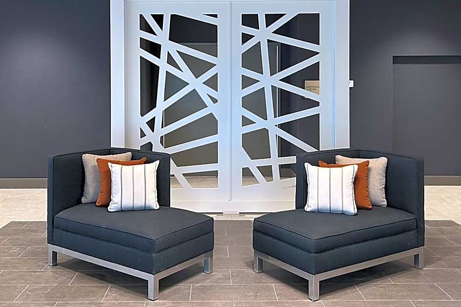 Cambria Hotel Niagara Falls