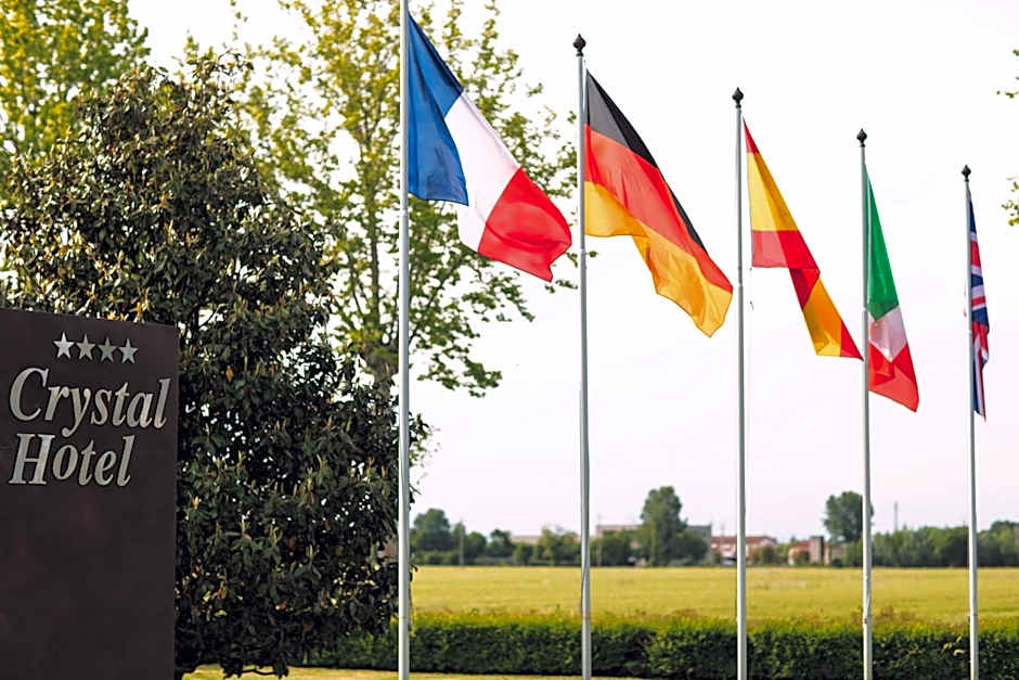 Hotel Crystal