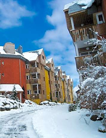 Lagrange Vacances Le Domaine des 100 Lacs