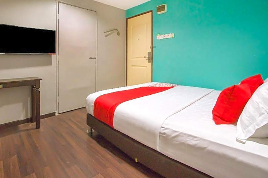 OYO 89450 Hotel Taj Inn Seksyen 13 Shah Alam