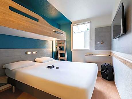 Double Room with Bunk Bed