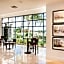 Hilton Palm Beach PBI