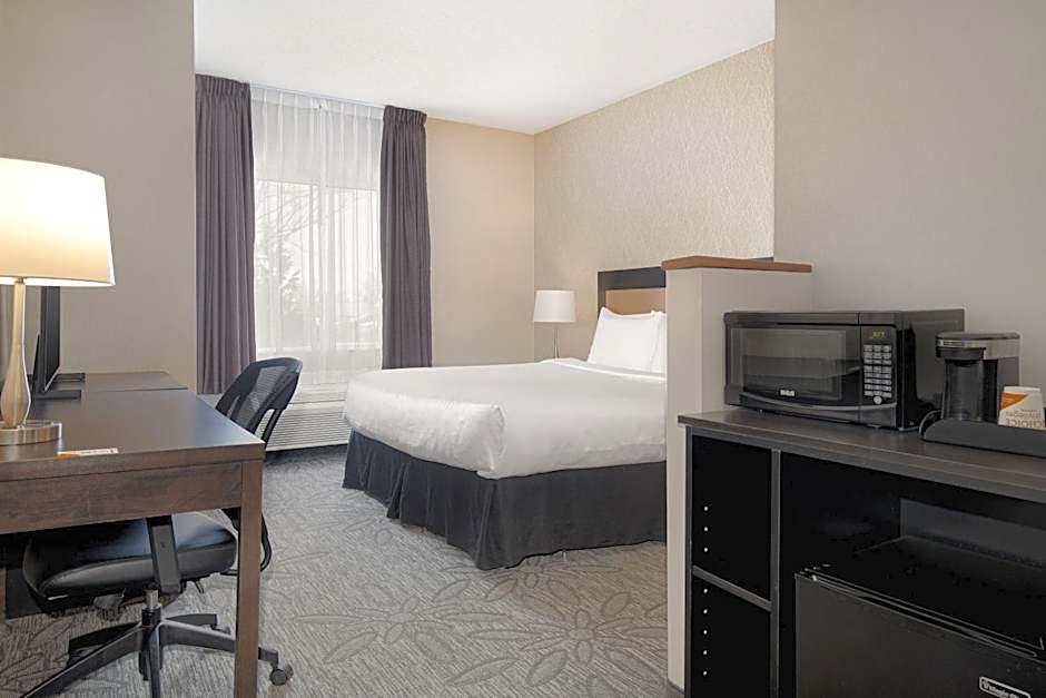 Quality Inn & Suites Kingston