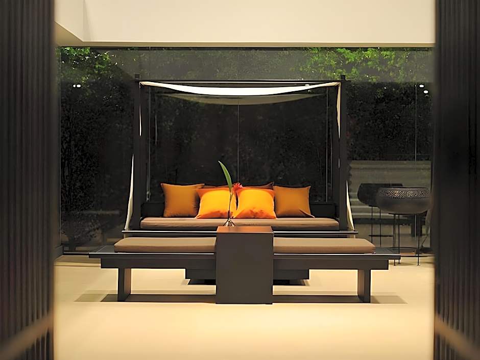 Miramar Bangkok Hotel