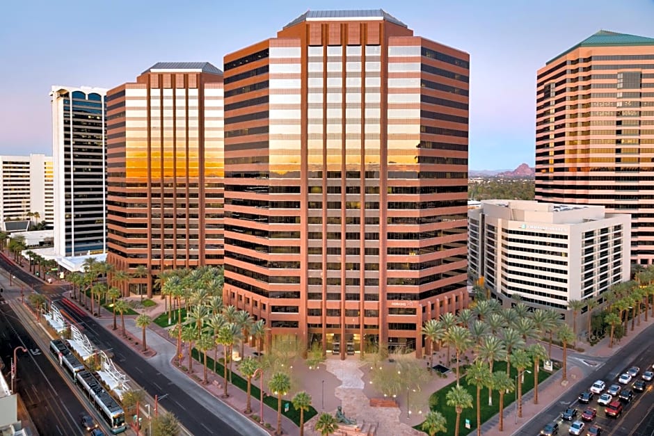 Embassy Suites by Hilton Phoenix Downtown North