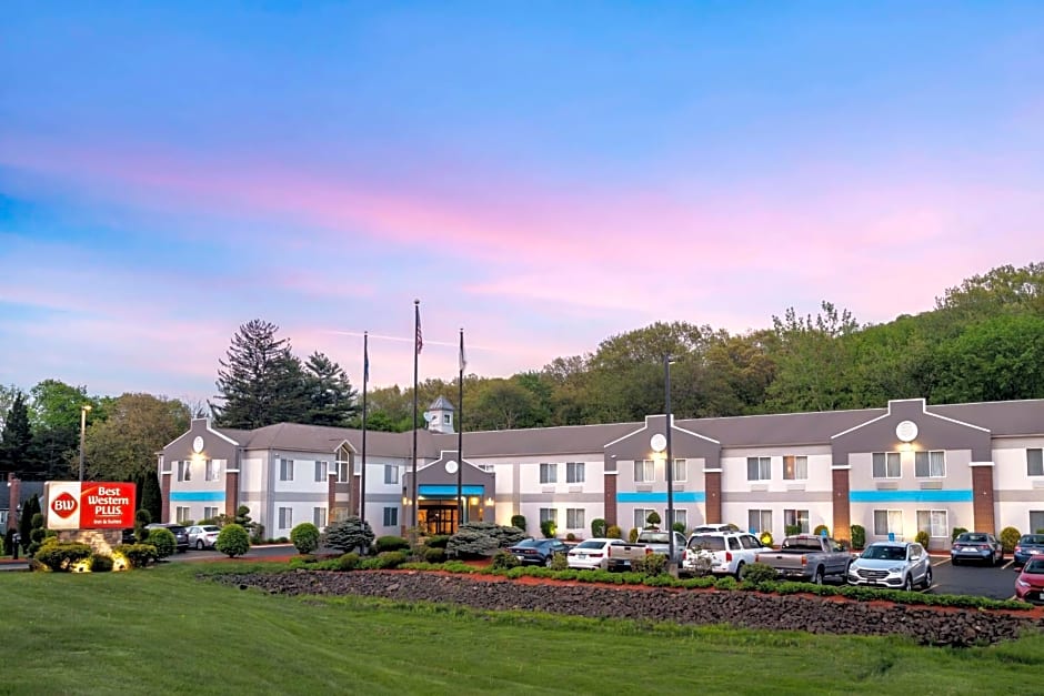 Best Western Plus New England Inn & Suites