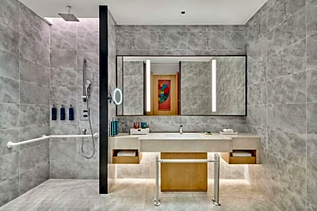 King Deluxe Suite
