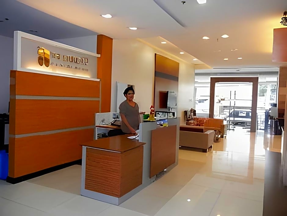 The Studio 87 Residences