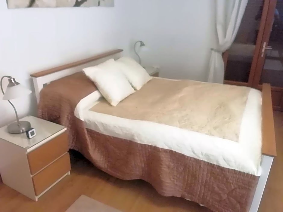 Bellevue Josselin 1a Chemin des Cruyere