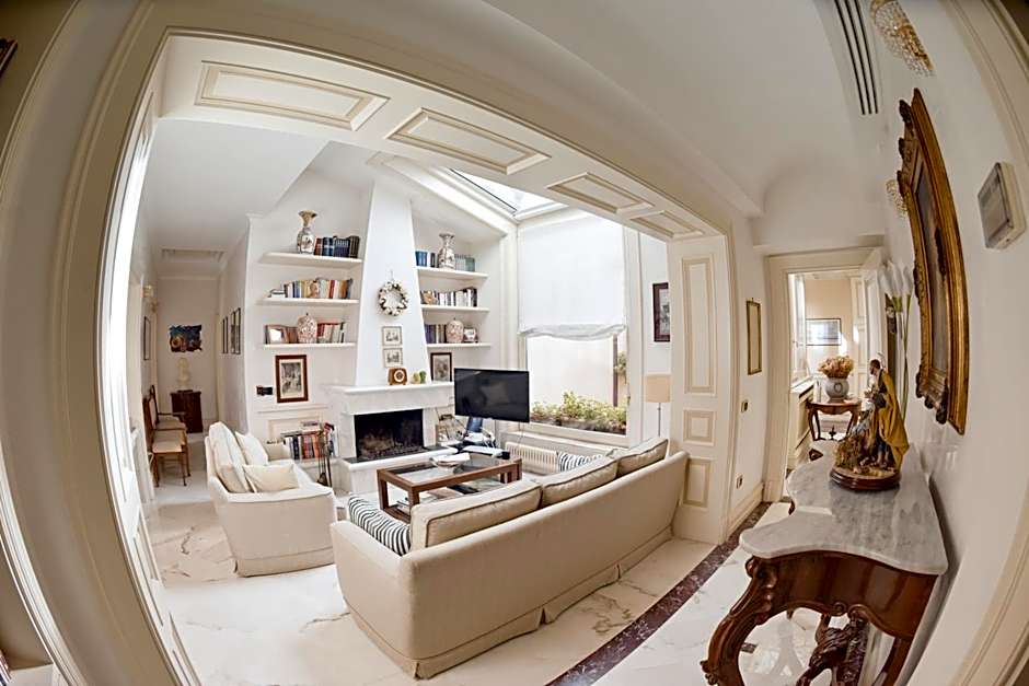 Al centro Luxury Home