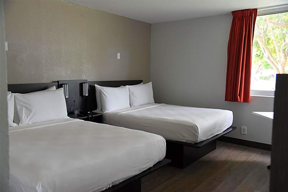 Motel 6-Miami, FL