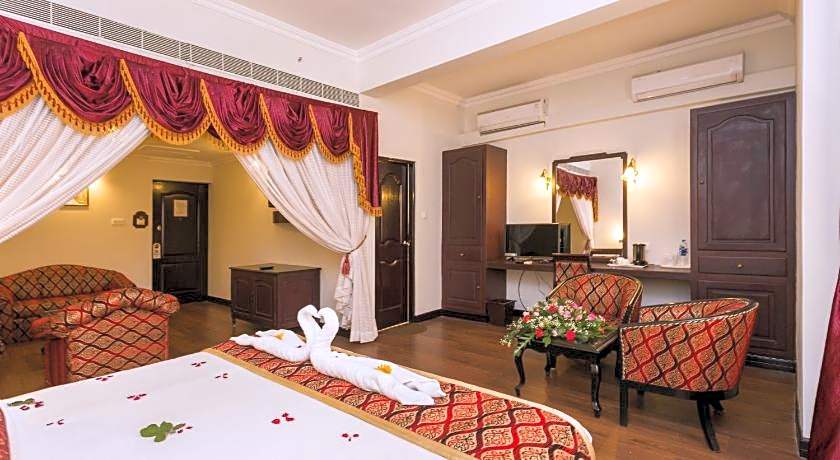 The Windsor Castle and Lake Village Ayurvedic Resort