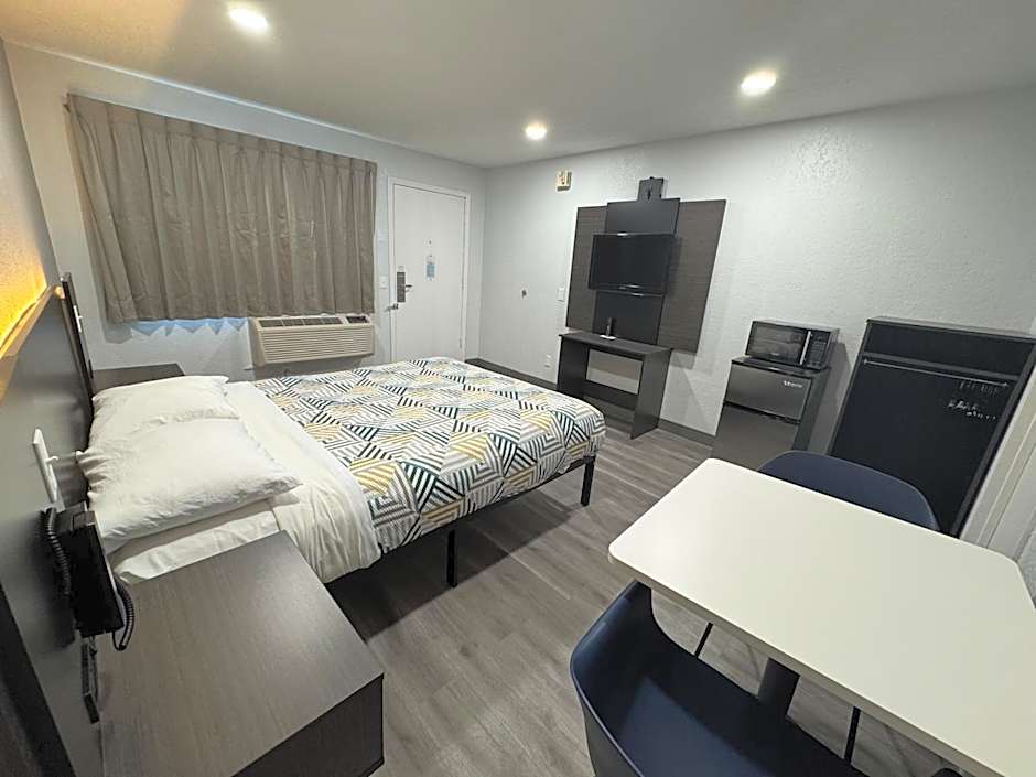 Motel 6-Willows, CA