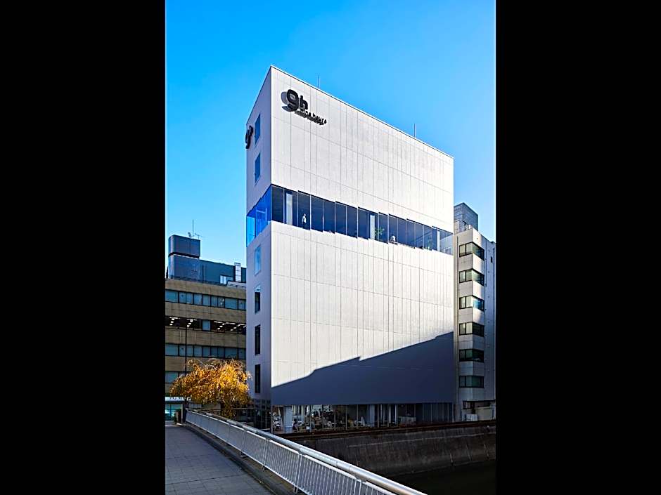 9h nine hours Suidobashi