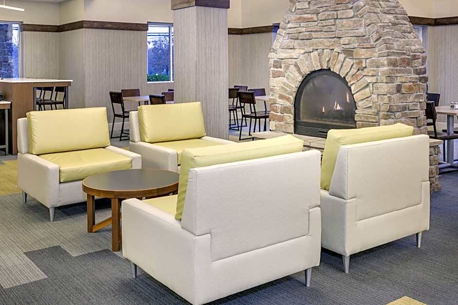 Holiday Inn Express Hotel & Suites East End By IHG