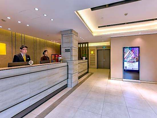 Home Inn Ningbo RaiIaway Station Tianyi PaviIion Moon Lake Point