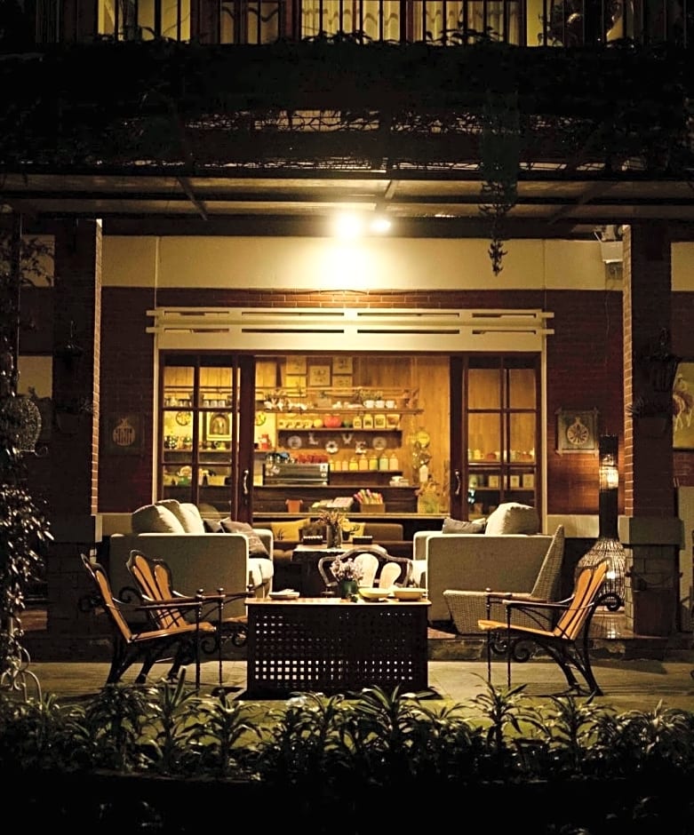 Sandalwood Boutique Hotel