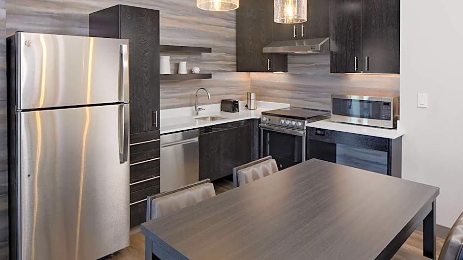 Residence Inn by Marriott Detroit Farmington Hills