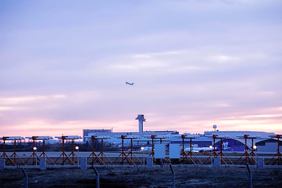 Radisson Blu Airport Terminal Hotel