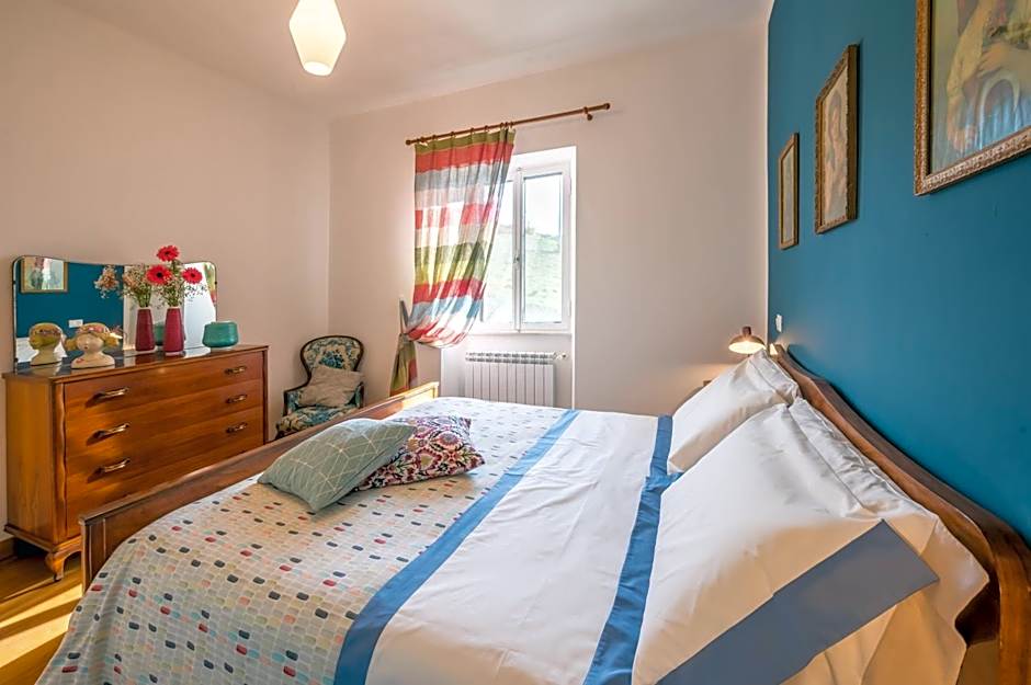 Cascina Gazzeri Country House