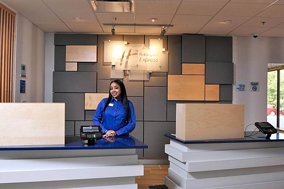 Holiday Inn Express Quantico - Stafford By IHG