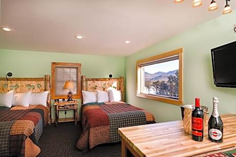 Standard Double Room with Mountain View