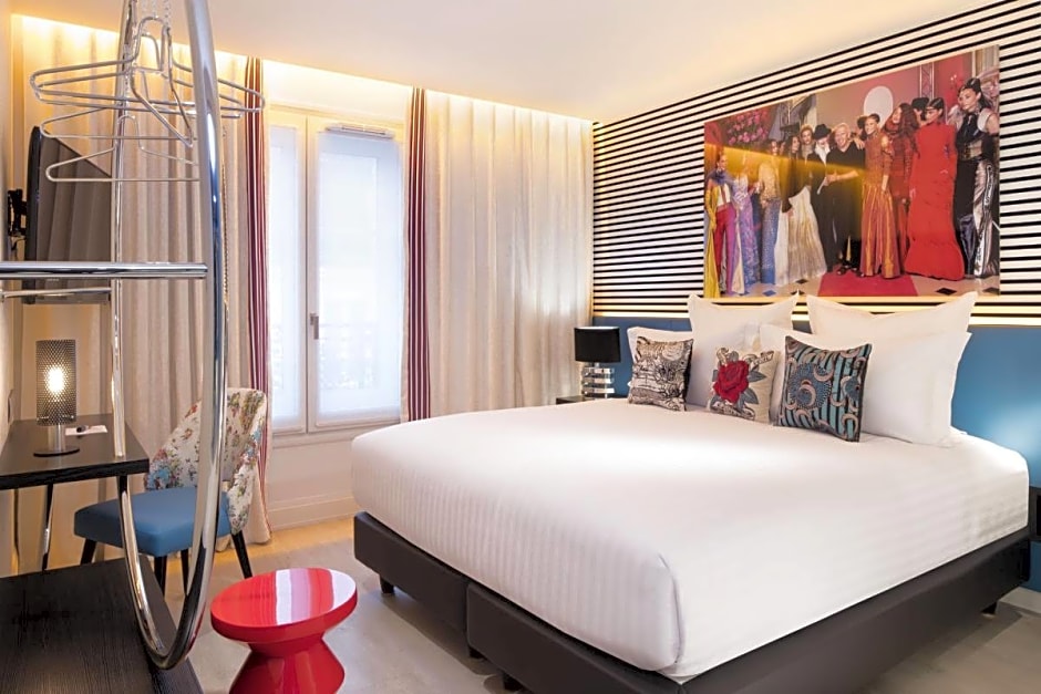 Hôtel Dress Code