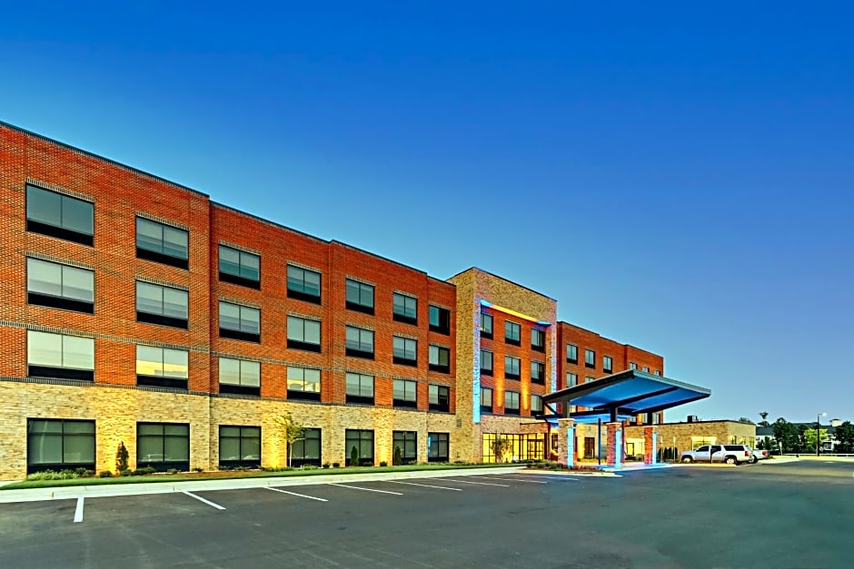 Holiday Inn Express & Suites Winston - Salem SW - Clemmons By IHG