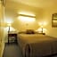 Loxton Community Hotel Motel