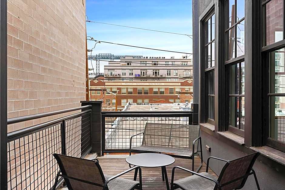 Hotel Residential of Denver