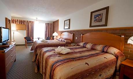 Superior Room with Two Double Beds