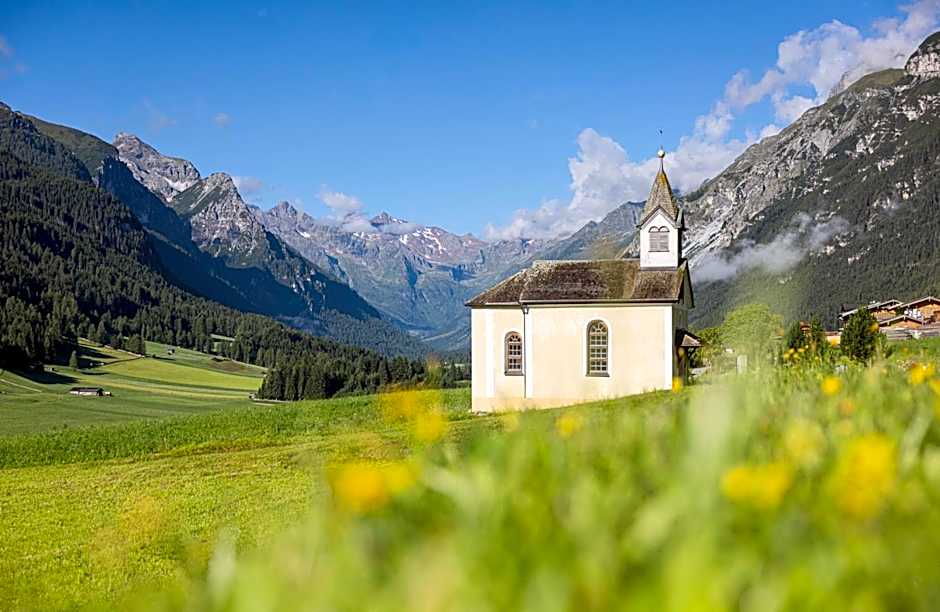 Alpen Gasthof Apartments Hohe Burg