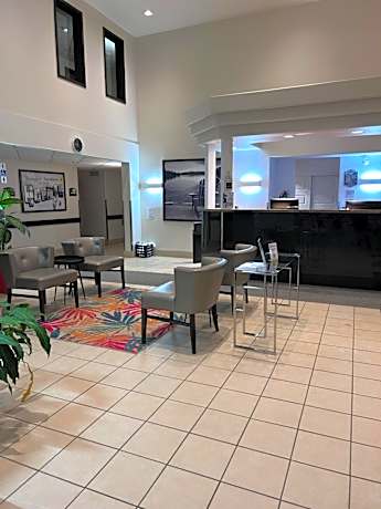 Super 8 by Wyndham Trois-Rivieres