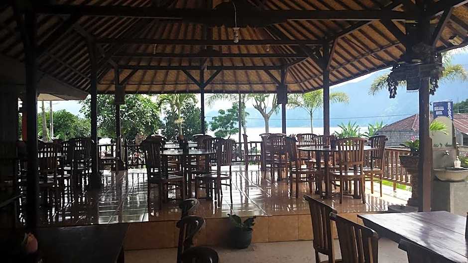 Hotel Segara & Restoran