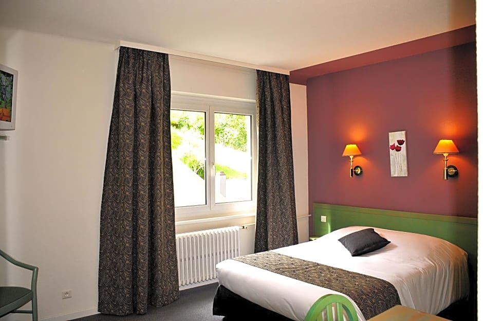 Logis Hôtel - Restaurant Aux Bruyères
