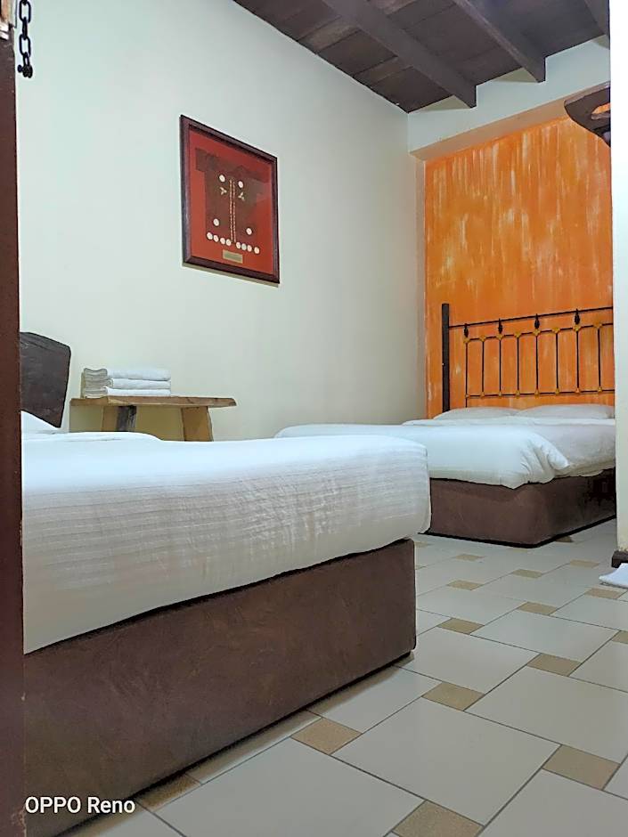 Kuching Waterfront Lodge