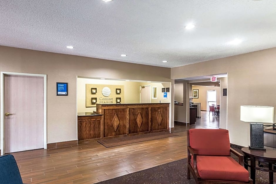 Comfort Inn & Suites - Hannibal