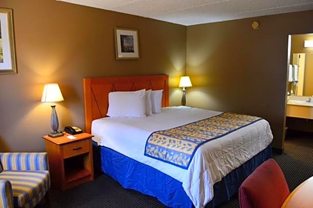 Americas Best Value Inn - Laredo