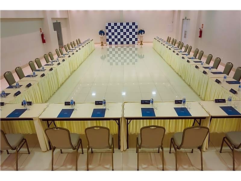 Ceu Palmas Hotel