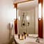 Ibis Esch Belval