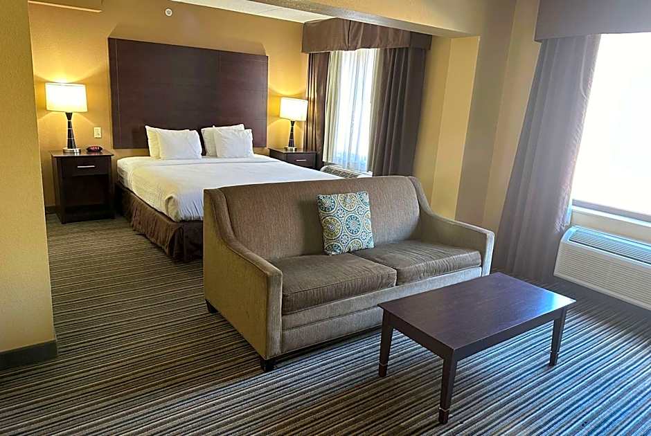 Wingate by Wyndham Harrisburg Near Hershey