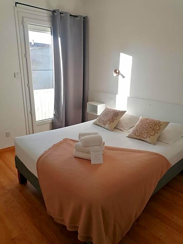 Hôtel Platanes - KB HOTEL GROUP