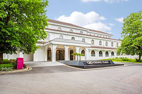 Crowne Plaza Gerrards Cross By IHG